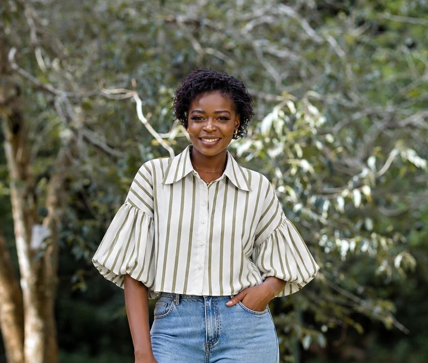MIKA crop shirt